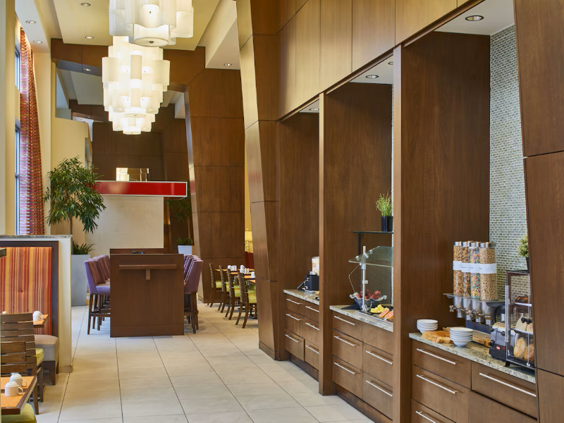 Hilton Garden Inn Atlanta Midtown image