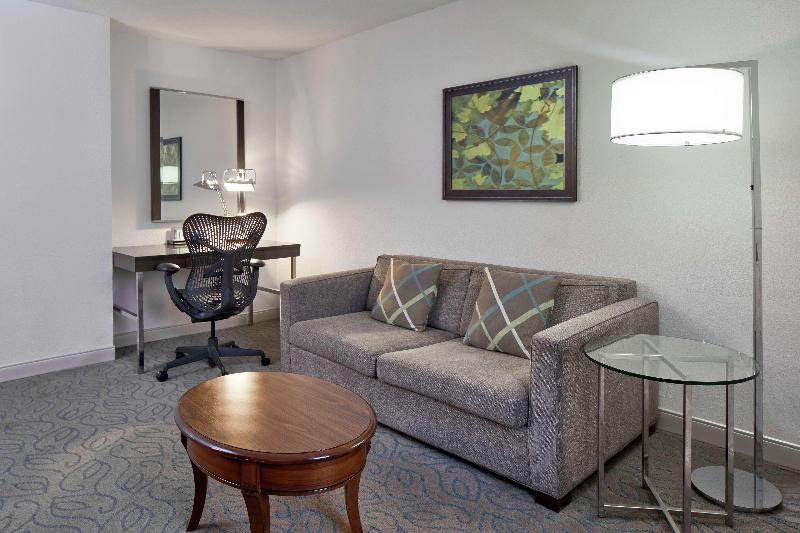 Hilton Garden Inn Atlanta Midtown image