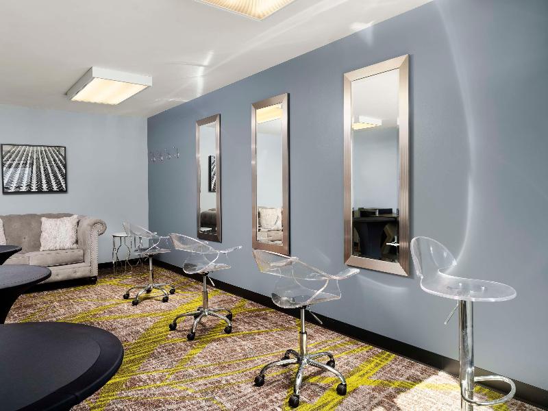 Homewood Suites by Hilton Carle Place - Garden Cit image