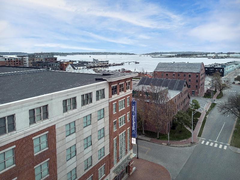Hampton Inn Portland Downtown - Waterfront — general view