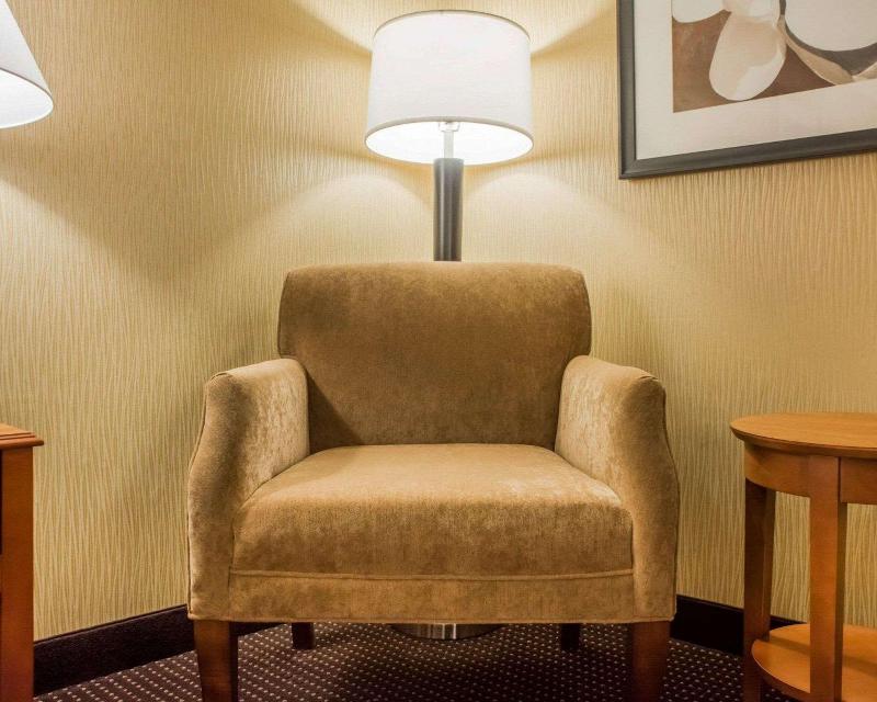 Quality Inn & Suites Riverfront image