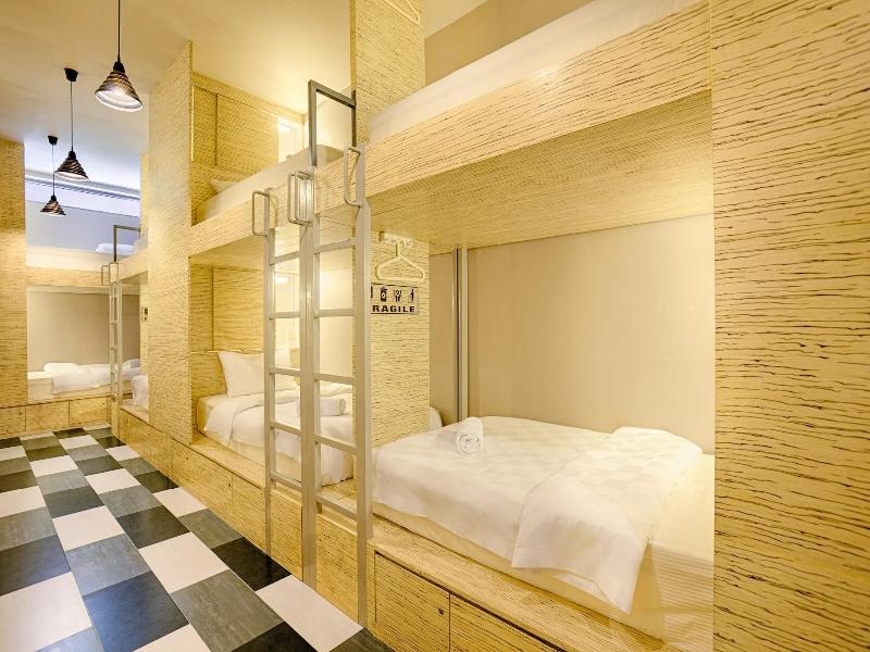 The Youniq Hotel image