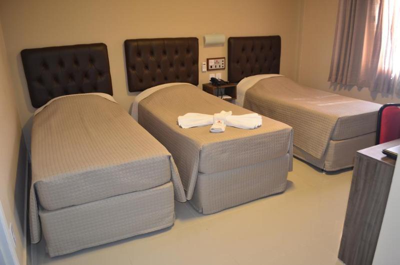 Astron Associado Primar Plaza Hotel image