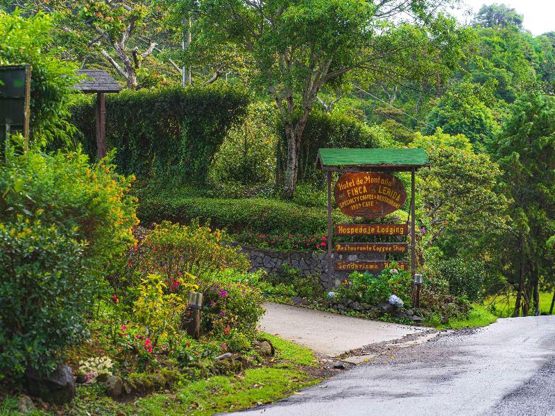 Finca Lerida Coffee Plantation & Boutique Hotel image