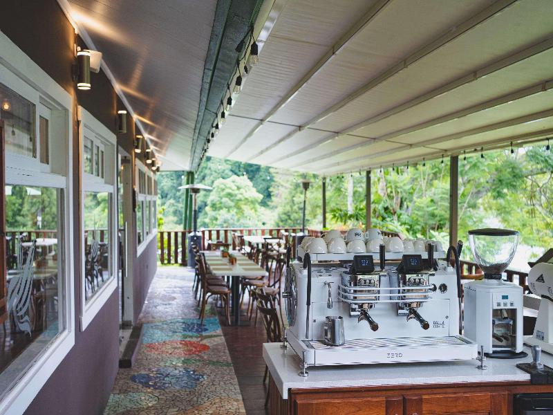 Finca Lerida Coffee Plantation & Boutique Hotel image