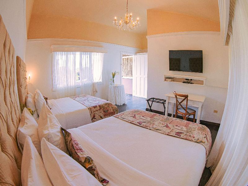 Finca Lerida Coffee Plantation & Boutique Hotel image