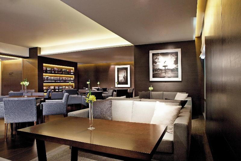 Le Meridien Taipei image