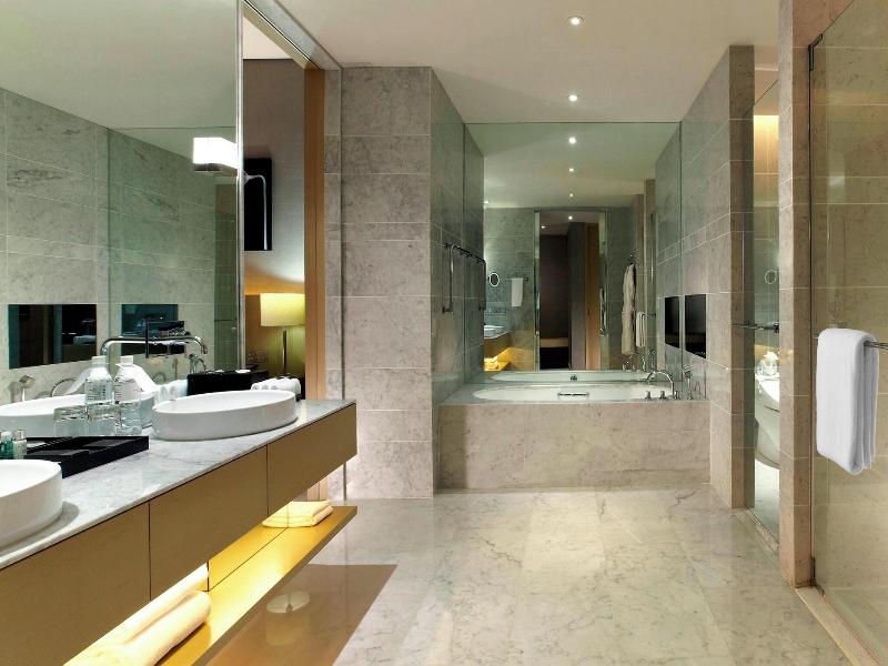 Le Meridien Taipei image