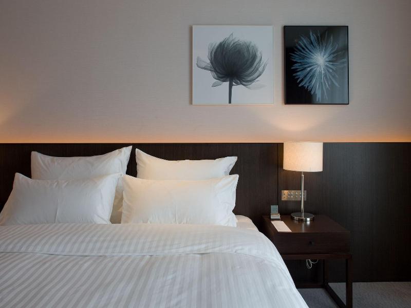 Le Meridien Taipei image