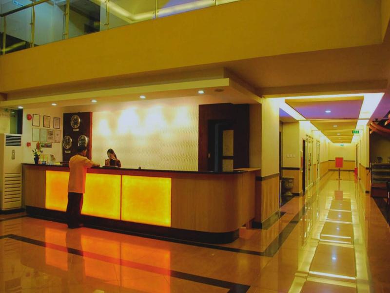 The Orchard Cebu Hotel image