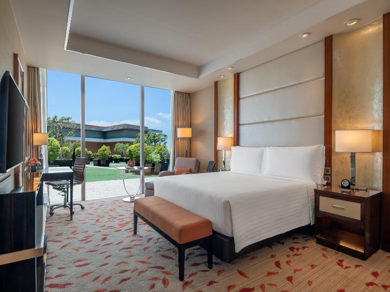 Solaire Resort Entertainment City image