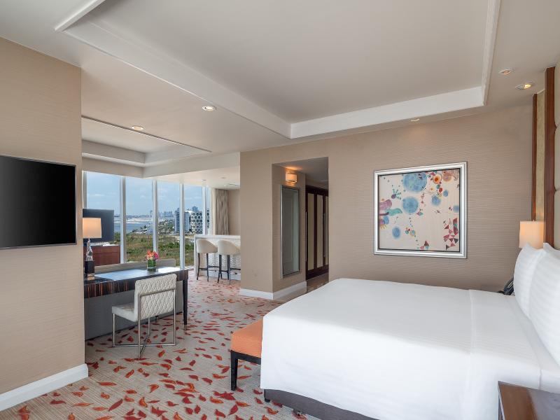 Solaire Resort Entertainment City image