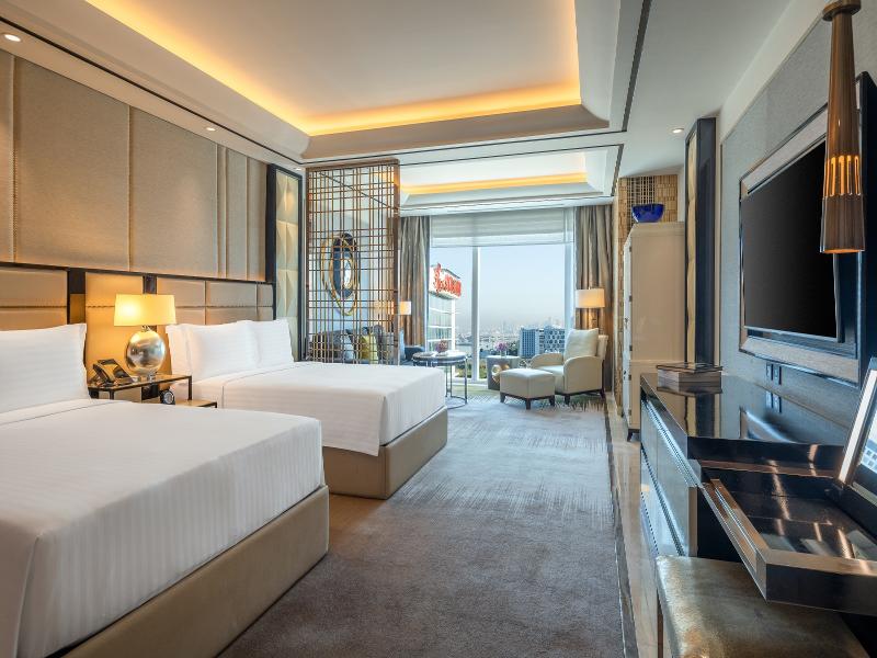Solaire Resort Entertainment City image