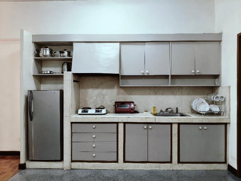 Tropicana Suites Hotel image