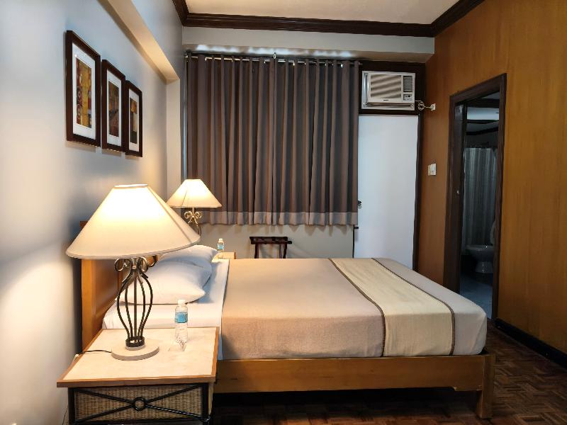 Tropicana Suites Hotel image