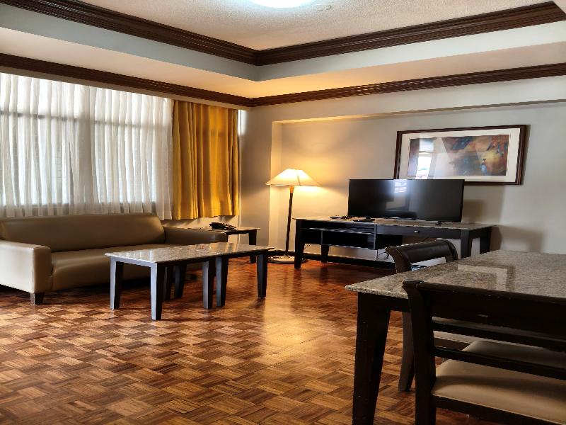 Tropicana Suites Hotel image