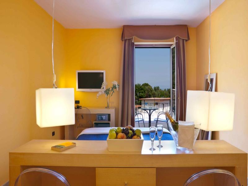 Rivage Hotel image
