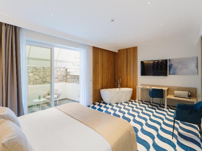 Rivage Hotel image