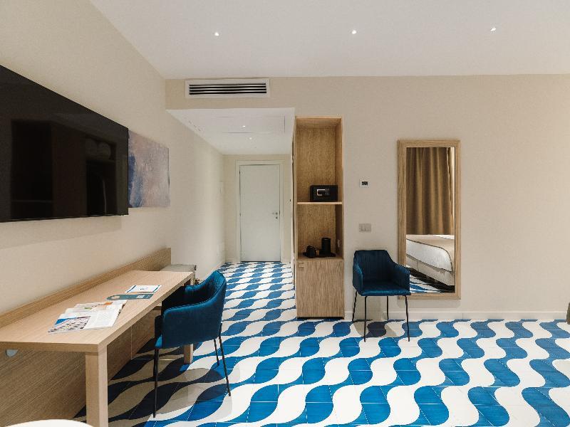 Rivage Hotel image