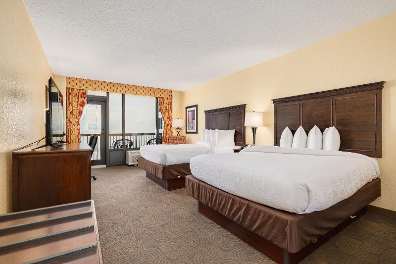 Pier House 60 Marina Hotel image