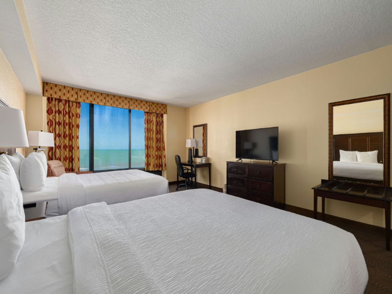 Pier House 60 Marina Hotel image