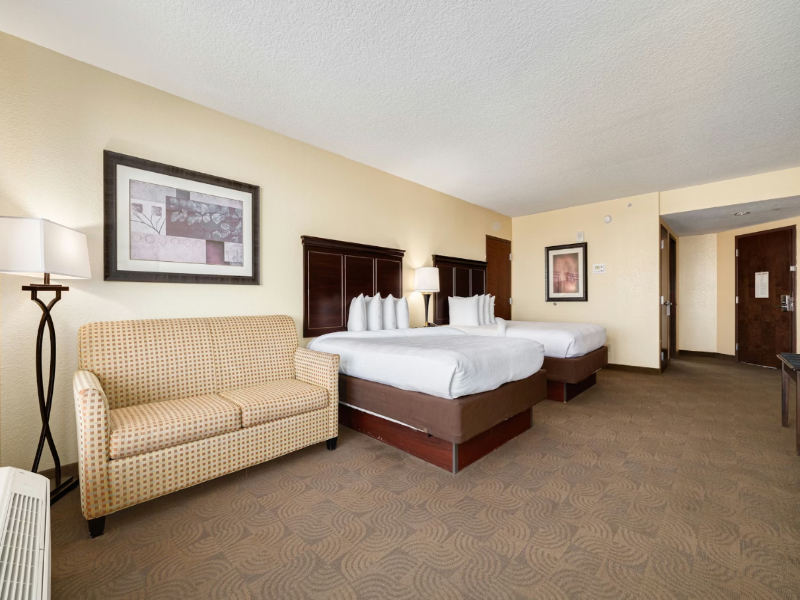Pier House 60 Marina Hotel image