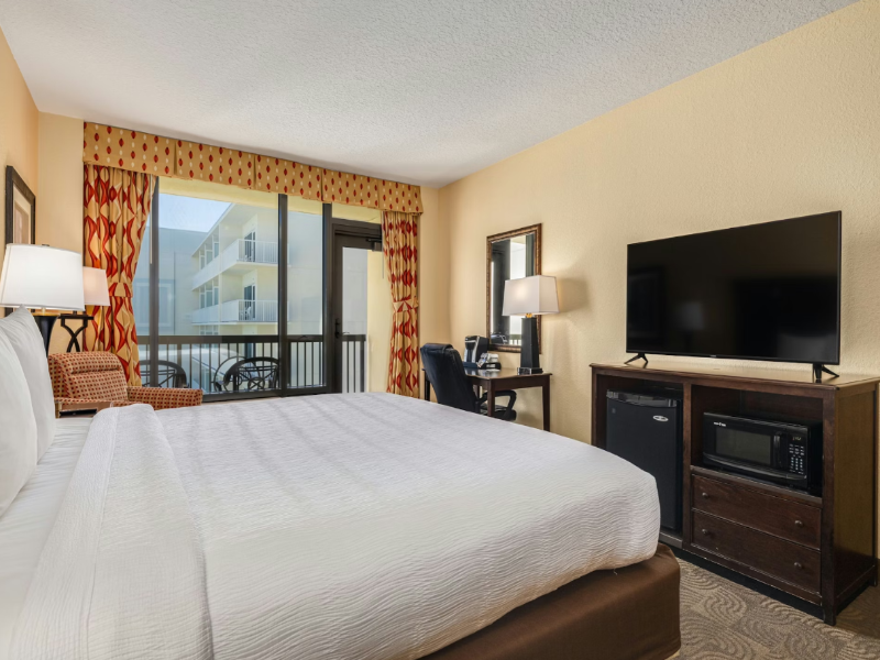 Pier House 60 Marina Hotel image