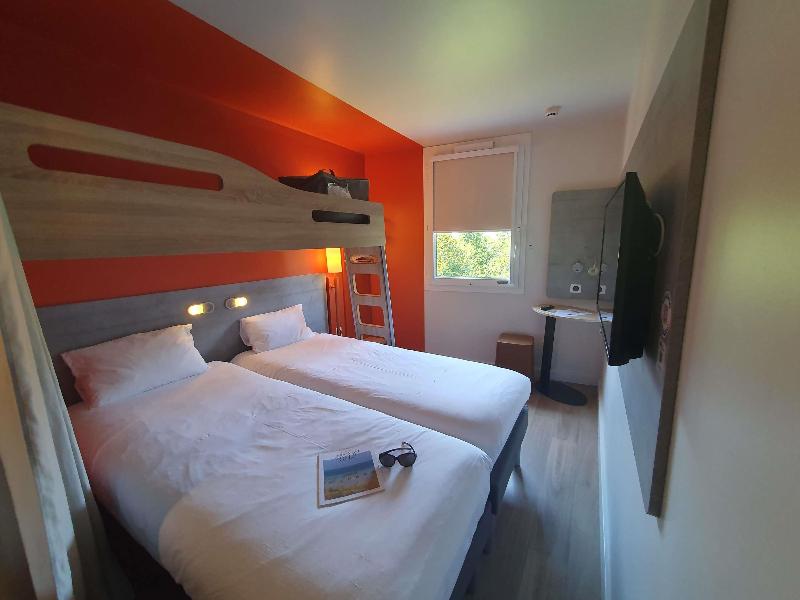 Ibis Budget Coutances image