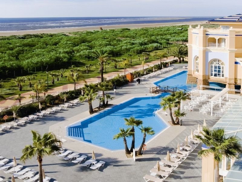 Escapadas románticas en Hoteles con Spa en Huelva