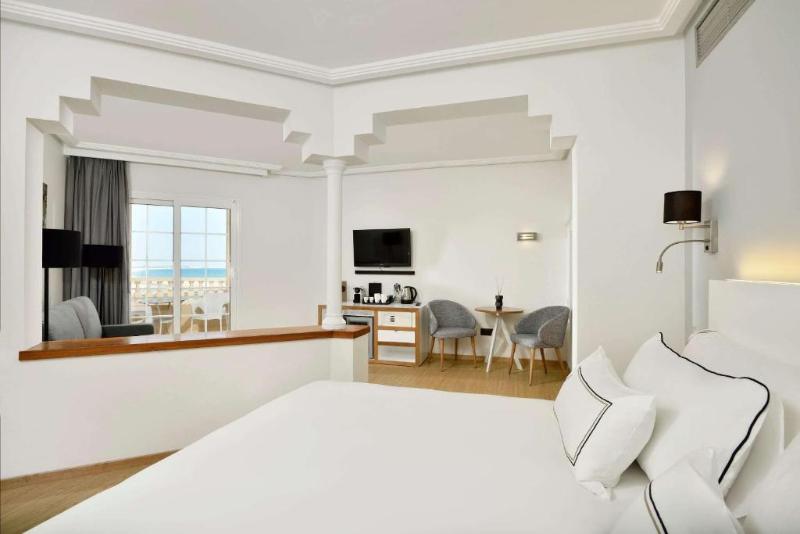 Melia Atlantico Isla Canela image