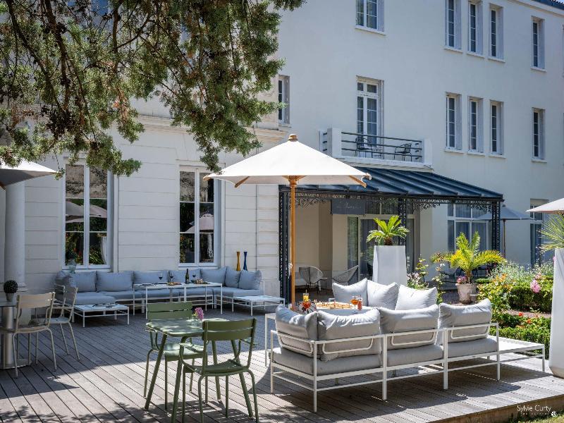 Hotel Le Champlain image