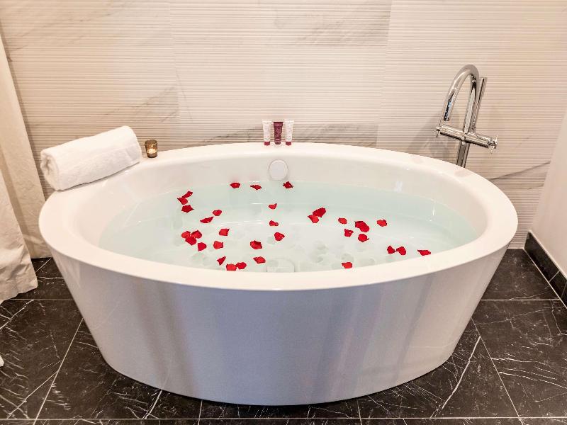 Best Western Plus Crystal, Hotel & Spa image