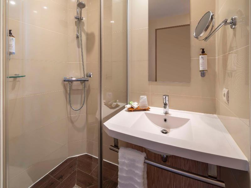 Best Western Plus Hotel Colbert image