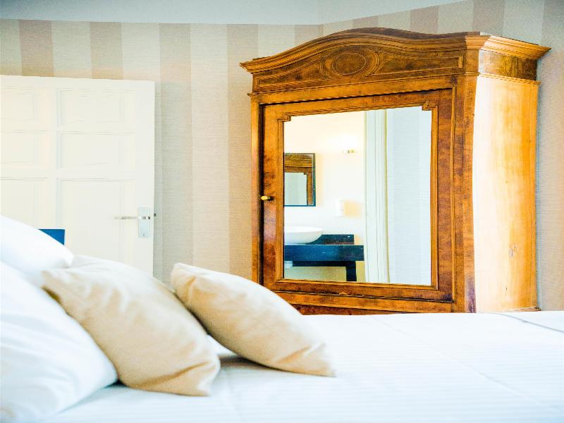 Best Western Brittany La Baule Centre & Plage image