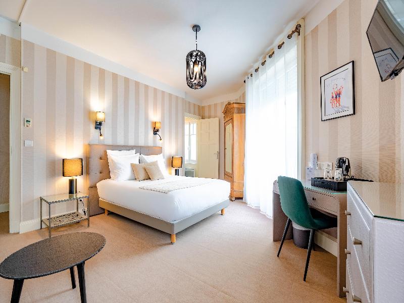 Best Western Brittany La Baule Centre & Plage image