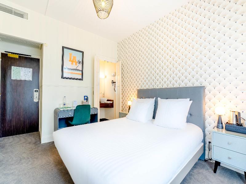Best Western Brittany La Baule Centre & Plage image