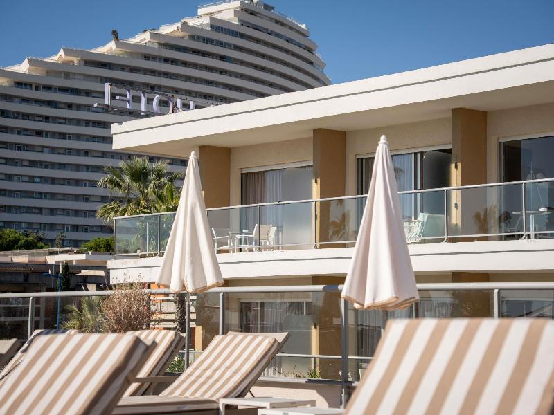 Mercure Villeneuve-Loubet Plage Hotel image