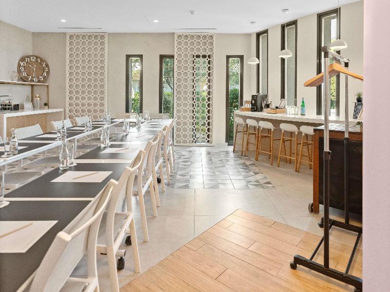 Mercure Villeneuve-Loubet Plage Hotel image