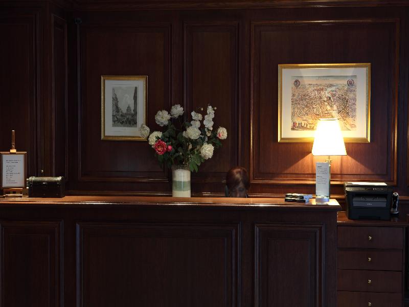 Amiral Hotel image