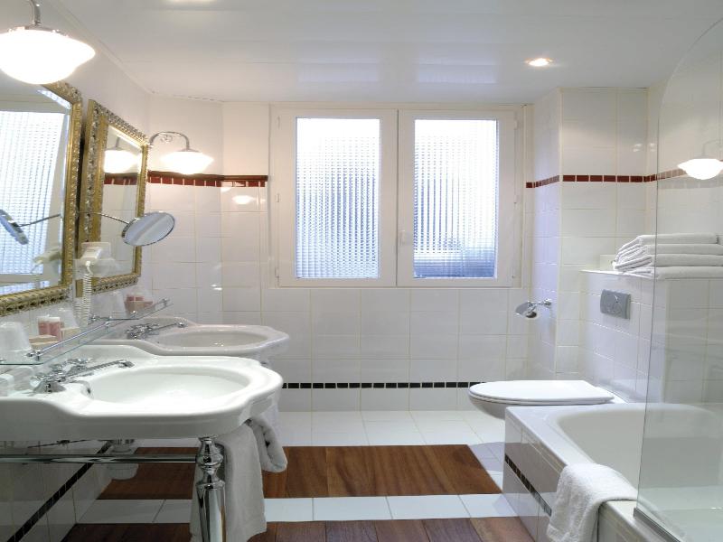 Best Western Premier Trocadero la Tour image