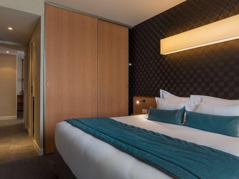Best Western Plus Paris Saclay image