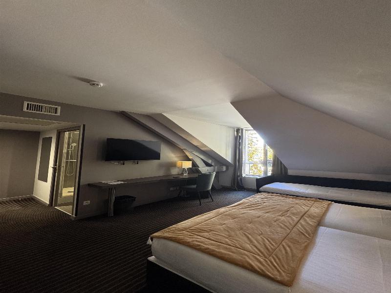 Best Western Blois Chateau image