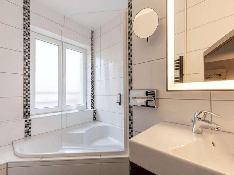 Best Western Plus Hotel Belfort Centre Gare image
