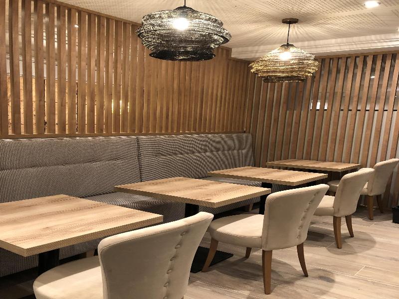 Best Western Le Duguesclin image