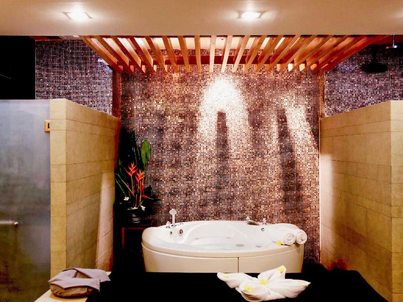 Novotel Phuket Kamala Beach image
