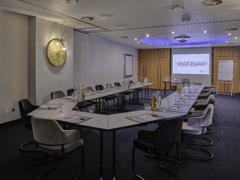 Best Western Plus Hotel Regence image