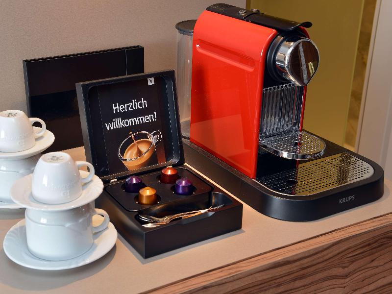 Best Western Plus Delta Park Hotel image