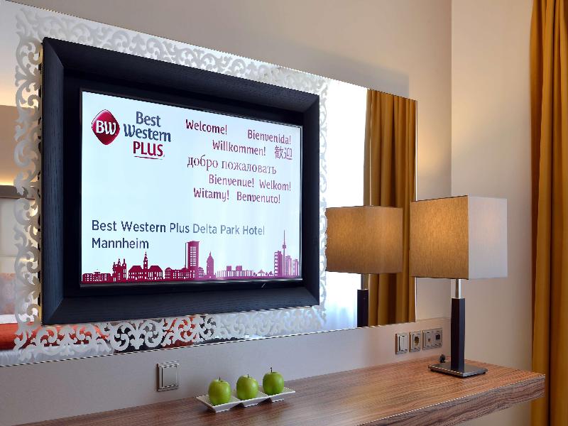 Best Western Plus Delta Park Hotel image
