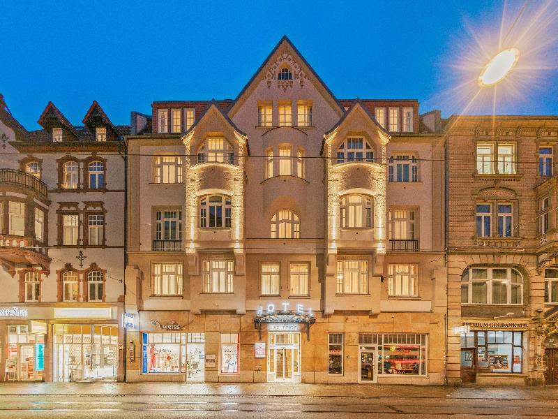 Best Western Plus Hotel Excelsior image