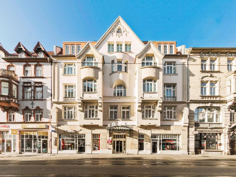 Best Western Plus Hotel Excelsior image